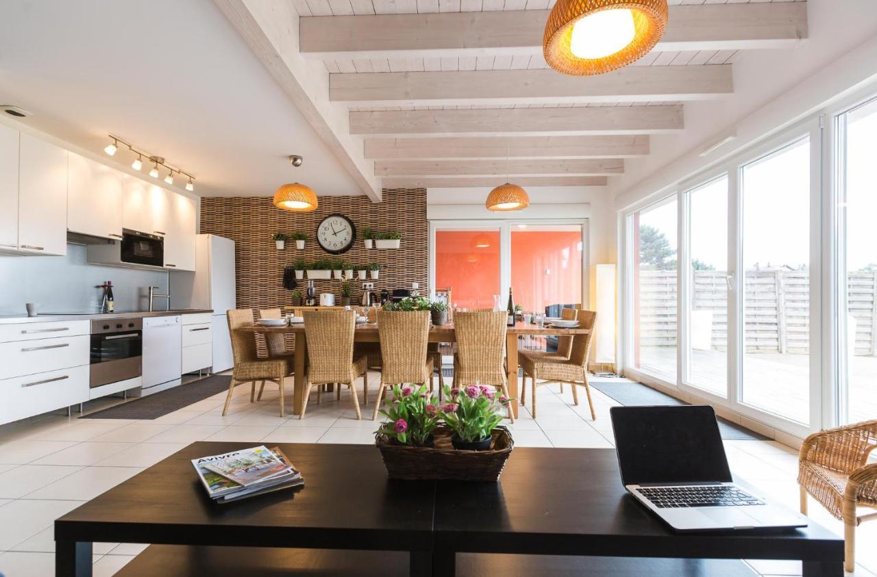 LES MAISONS SOLAIRES 4 Gîtes pour 8 à 16 pers Contact O6614O9II9 Griesheim-près-Molsheim Esterno foto