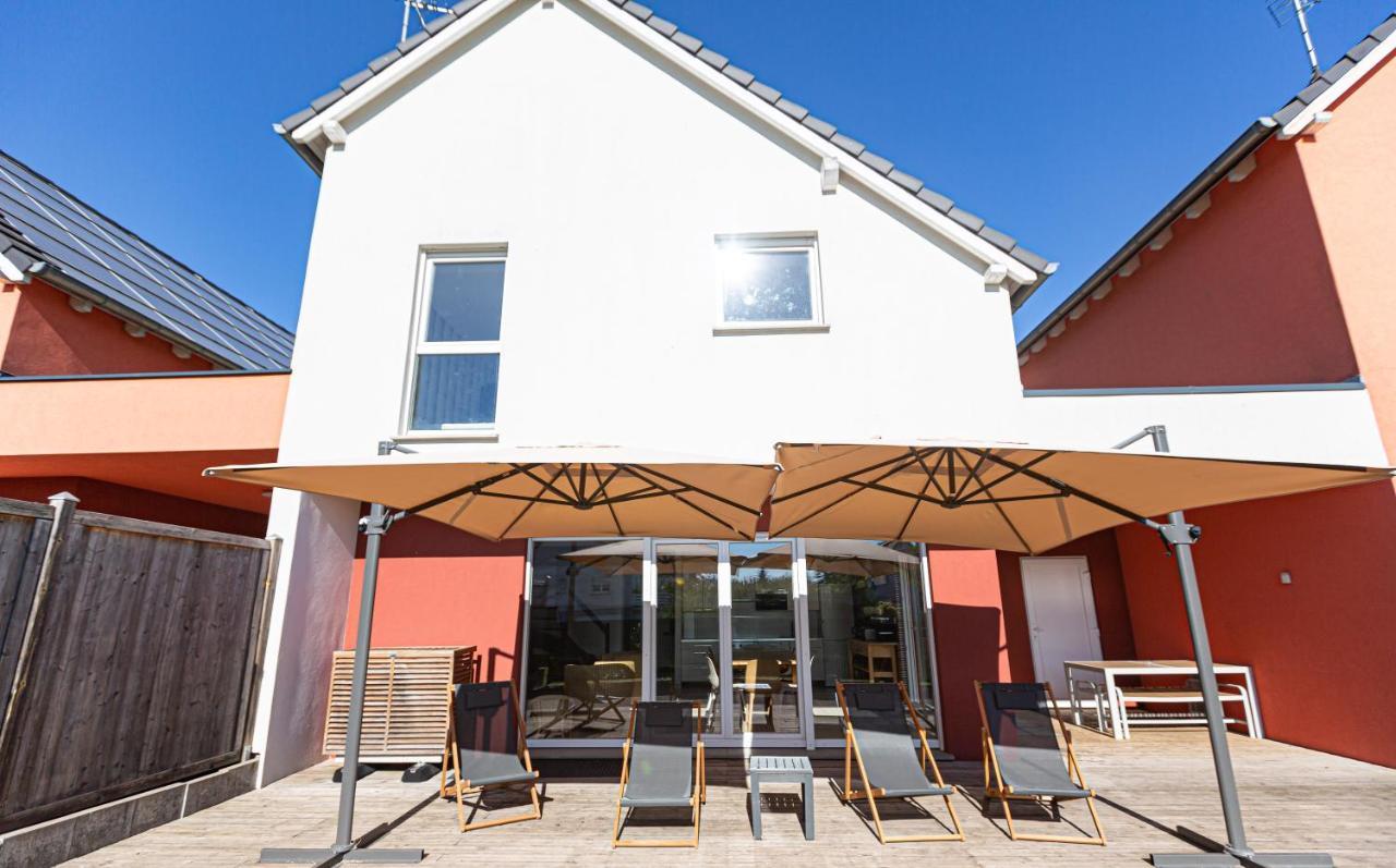 LES MAISONS SOLAIRES 4 Gîtes pour 8 à 16 pers Contact O6614O9II9 Griesheim-près-Molsheim Esterno foto